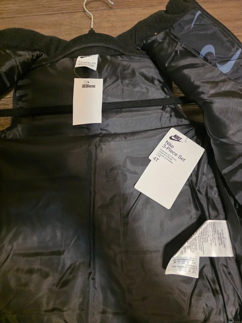 Nike Puffer Jacket & Pants Set NWT Black Logo Print 4T 2-Piece Outfit